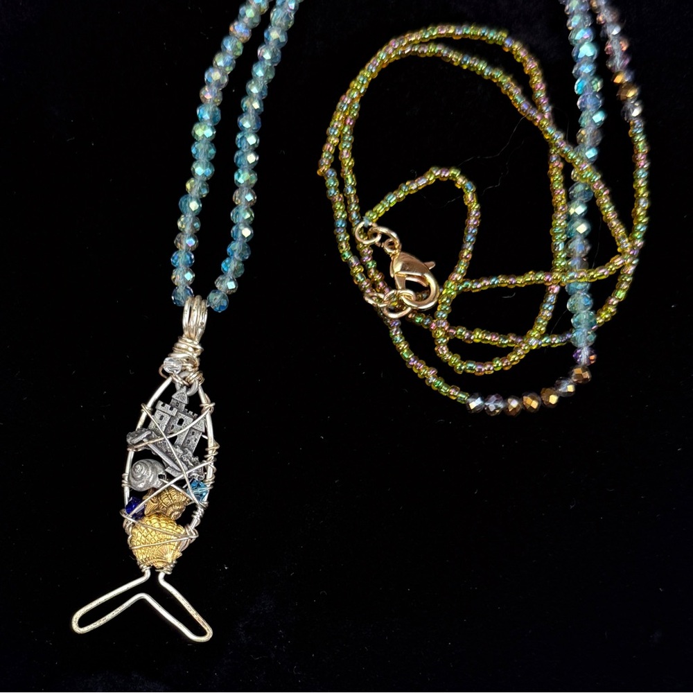 Silvertone Interesting, Wire Wrap, Fish Pendant, … - image 4